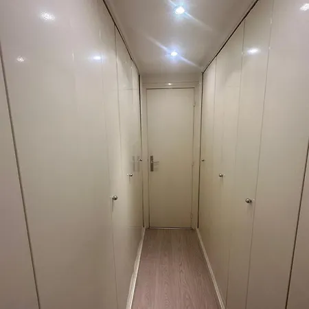 Cozy Montparnasse Paris